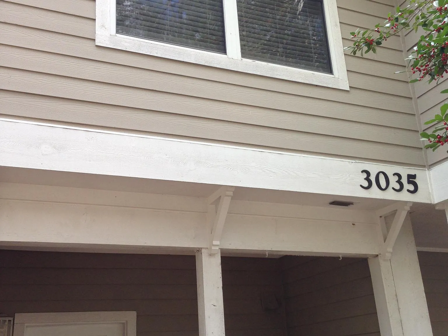 2 bed, 2.5 bath, 990 sqft, $1,425 — Photo 1