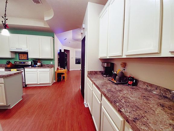 5th image of 2204 Windsor Farms Dr