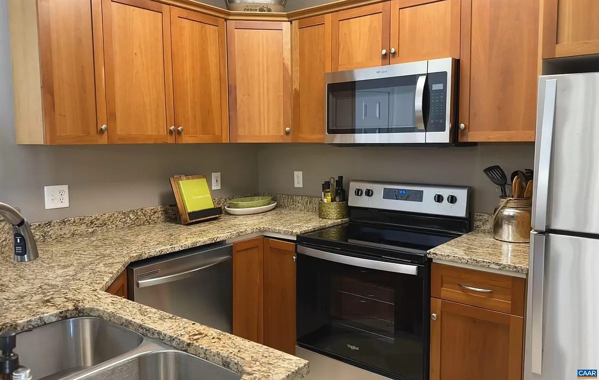 Building Photo - 1745 Sugar Maple Ct