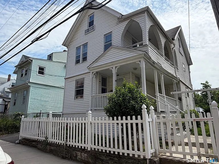 128 Bartholomew Ave — Photo 18