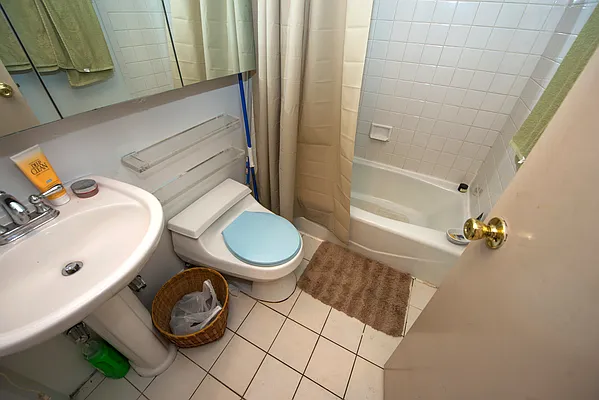 Rented by Nolita Group | media 37