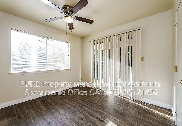4525 Pennsylvania Ave #B — Photo 6
