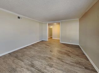 1063 E Juanita Ave, Glendora, CA 91740