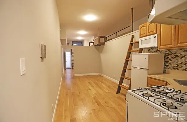 Rented by Spire Group | media 8