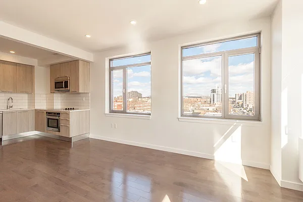 Rented by Modern Spaces | media 12