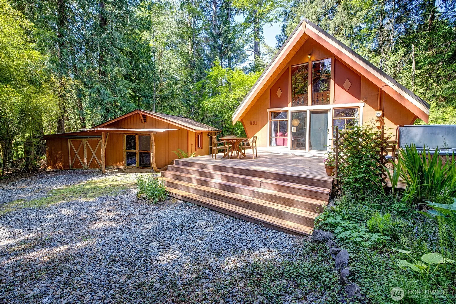 31 E Annas Place photo 1