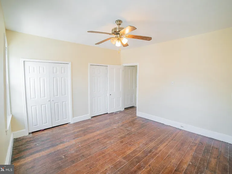 2427 E Allegheny Ave #2 — Photo 14
