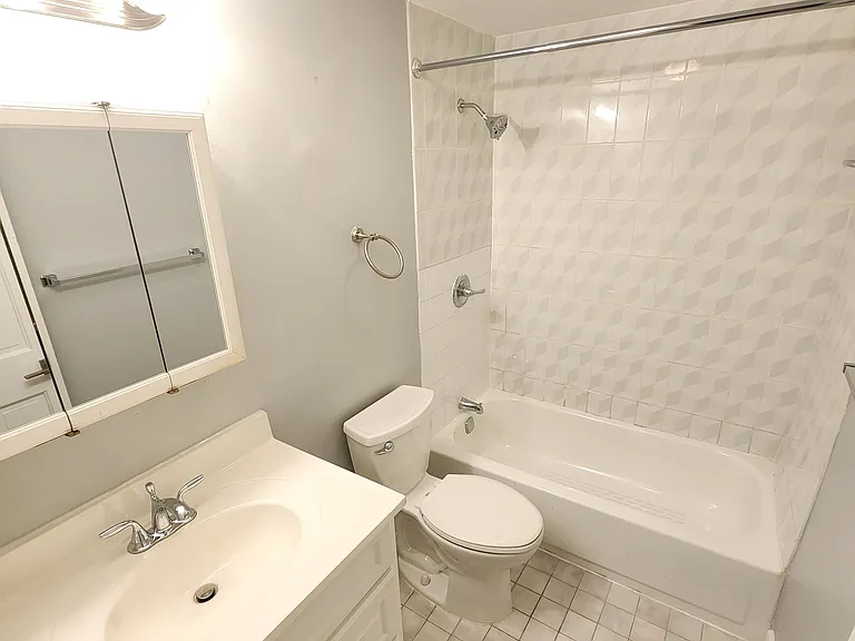 930 E Passyunk Ave #3 — Photo 18
