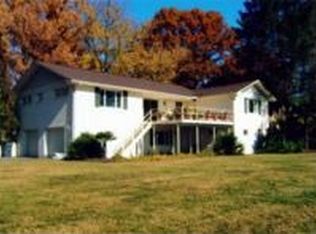 842 Overlook Rd, Dandridge, TN 37725
