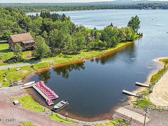 4th image of Stony Mountain Rd