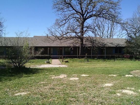 2nd image of 4885 County Road 339