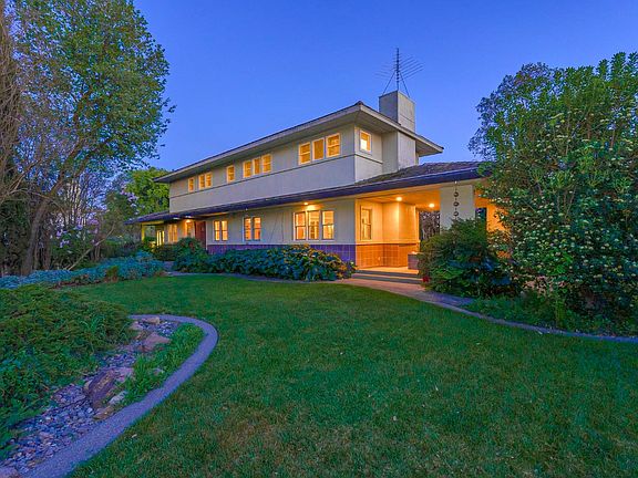 3rd image of 39604 Primrose Pl