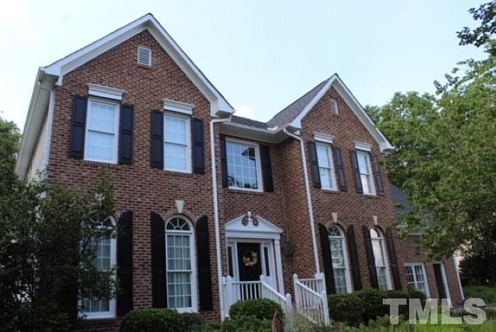 1st image of 4801 Centerway Dr
