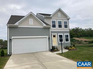 27 Sweetview Ct, Stuarts Draft, VA 24477