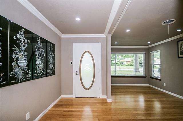 1st image of 4632 Cummings Dr E