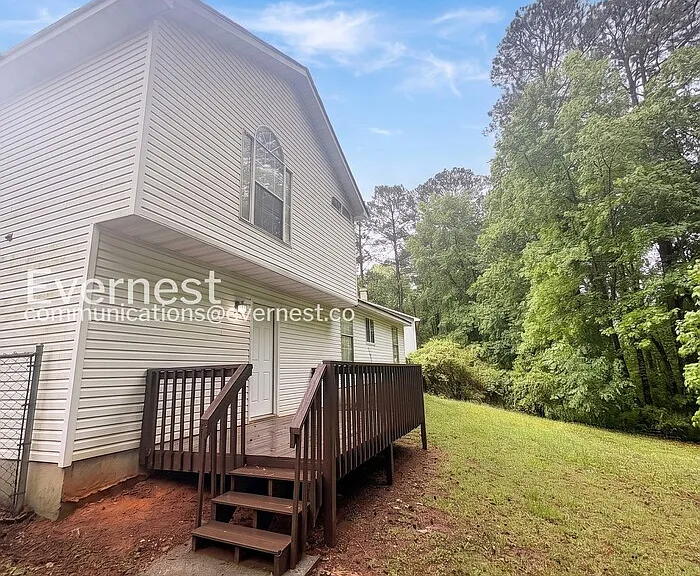 1487 Saint Dunstans Rd — Photo 21