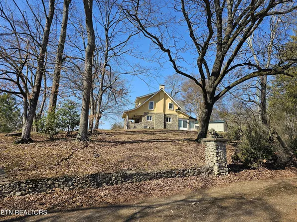 3909 Corbly Dr, Chattanooga, TN 37411