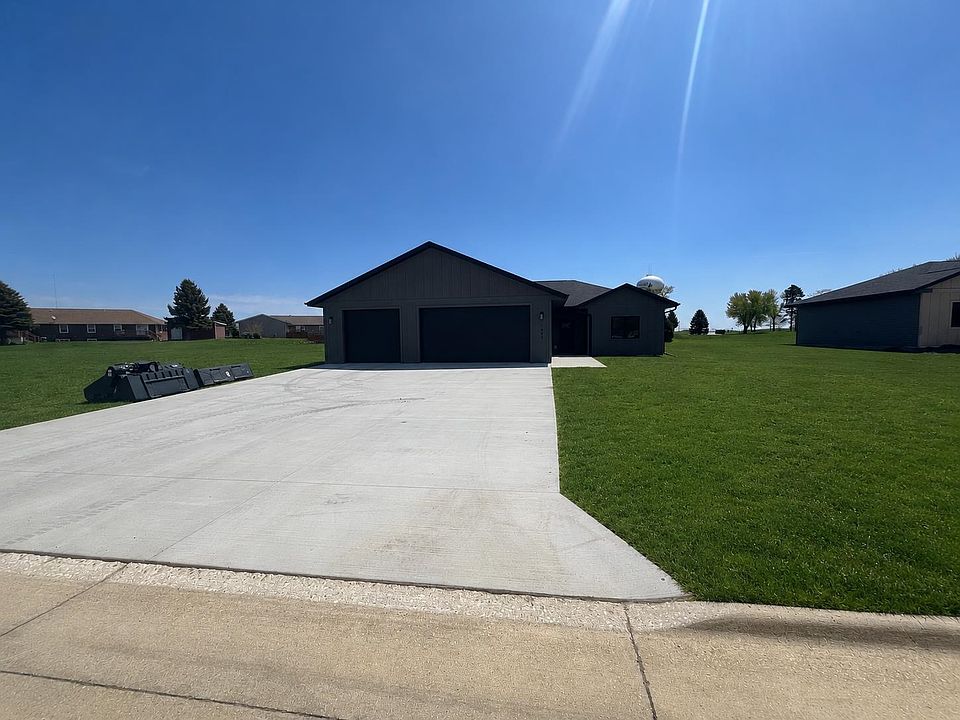 1st image of 1644 365th Ave