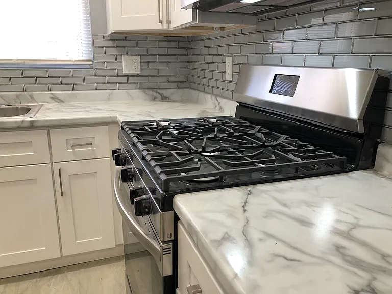 6725 Regent St — Photo 12