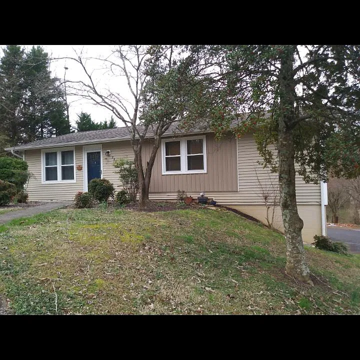 2939 Johnston Rd