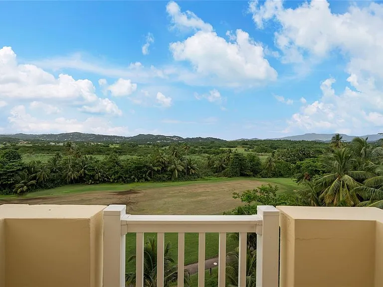500 Ocean Dr #553 — Photo 17