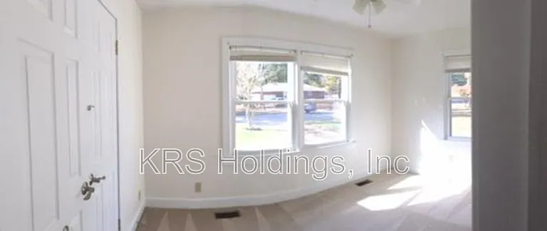 14 Curtis Dr — Photo 4