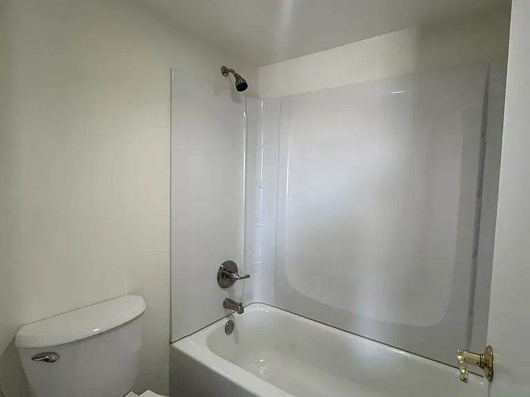 850 S River Dr — Photo 34