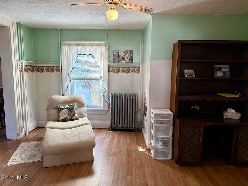 5th image of 26 Grand Street