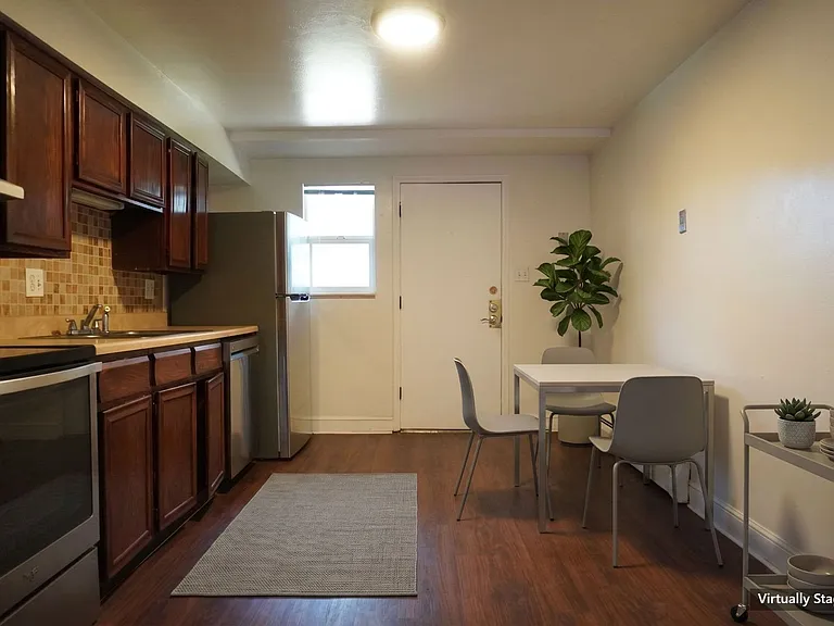 1409 Utah St #A — Photo 2