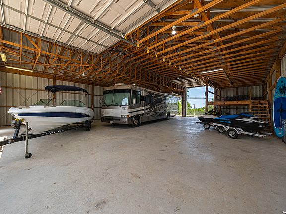 4th image of 1046 EWING CT LOT 83