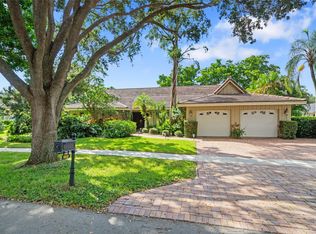 6832 Viento Way, Boca Raton, FL 33433