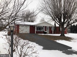 13 Midland Rd, Newville, PA 17241