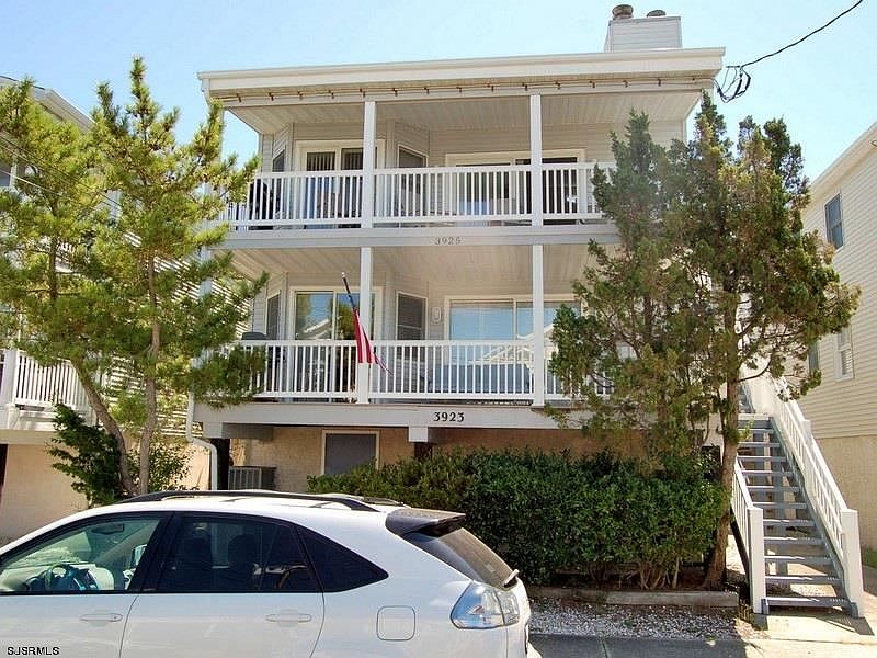 1st image of 3923-25 Asbury Ave #3925
