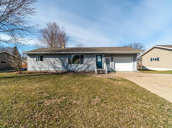 840 E Taft St, Blair, WI 54616