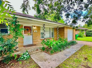 1103 Fair Ave, Gainesville, TX 76240