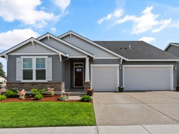 129 NE 19th Ave, Canby, OR 97013