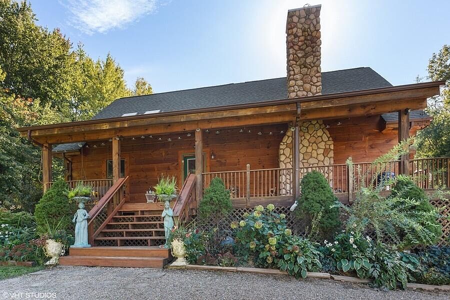 6200 W Elm Valley Rd, Three Oaks, MI 49128 MLS 23008353 Zillow