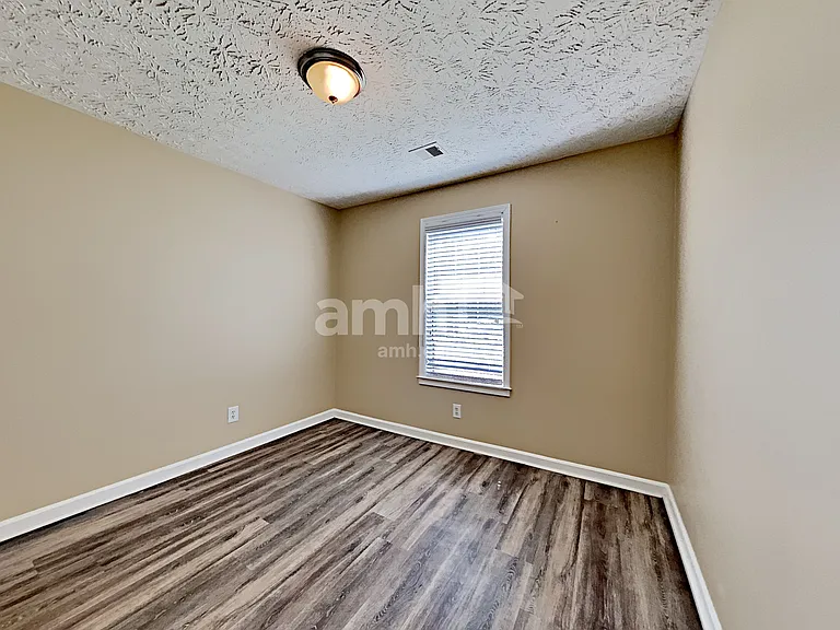 2510 Baysridge Dr NW — Photo 15