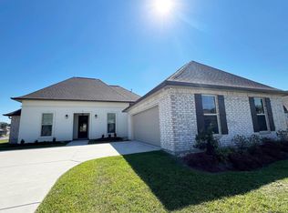 6447 Highland Dr, Addis, LA 70710