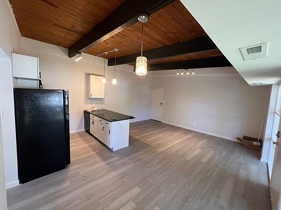 3rd image of 7741 Donnybrook Ct Suite 201