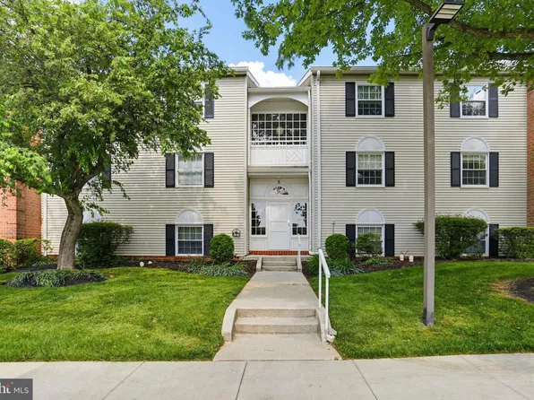 5 Lough Mask Ct APT 302, Lutherville Timonium, MD 21093