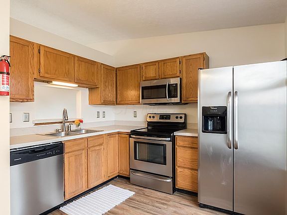5th image of 5665 Idella Dr