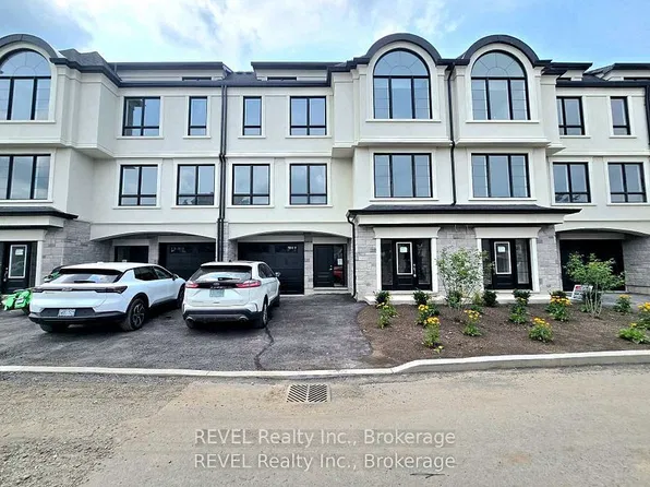 15 Lake St, Grimsby, ON