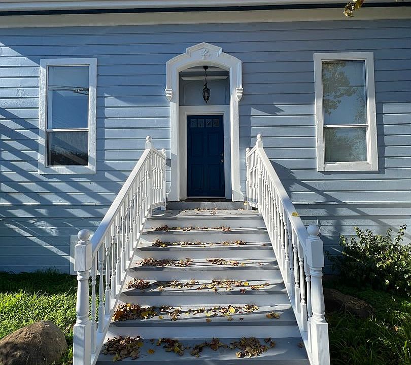 1st image of 495 E G St