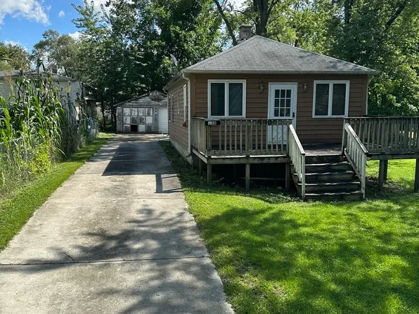 538 Algonquin St, Joliet, IL 60432