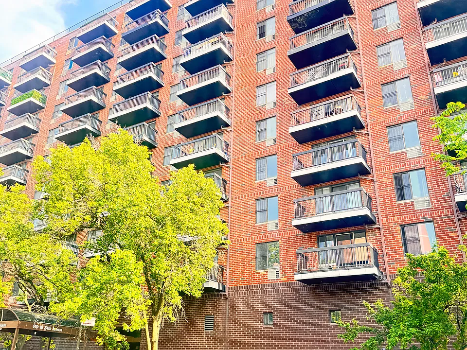 140-16 34th Ave #312A