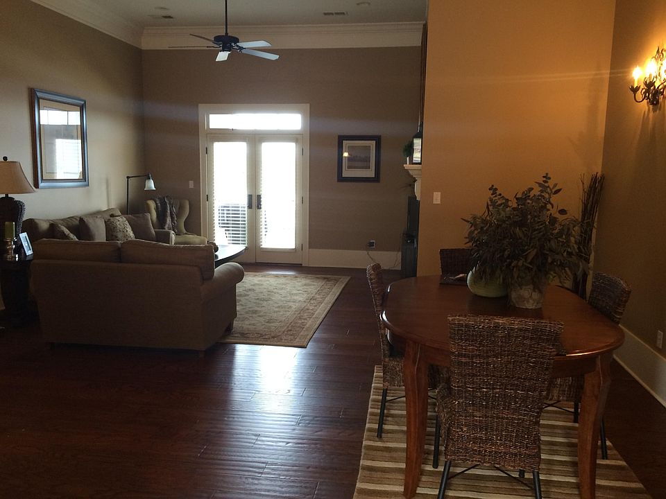 1st image of 1000 Waterford Pl