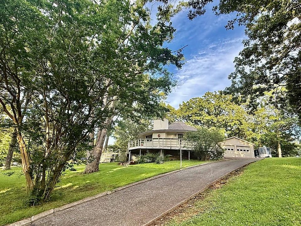 1st image of 485 Russwood Dr