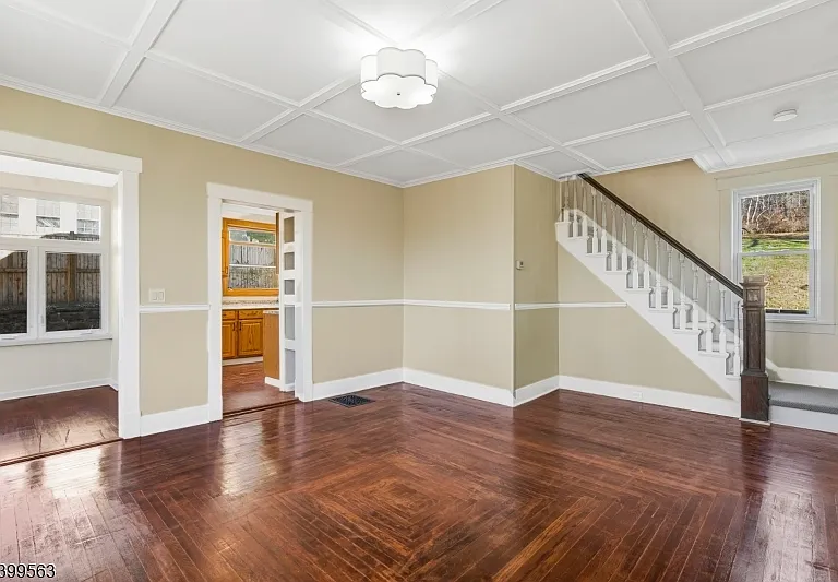 16 Tisco Ave — Photo 13