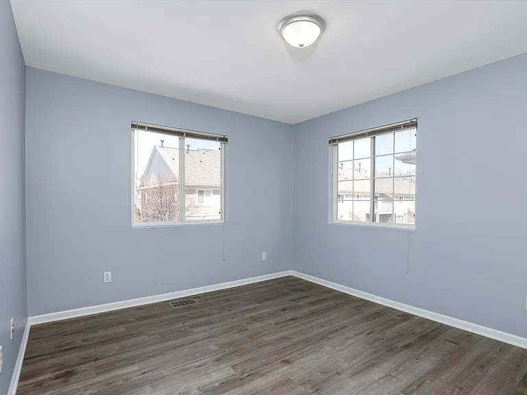 1111 Beaver Run — Photo 13